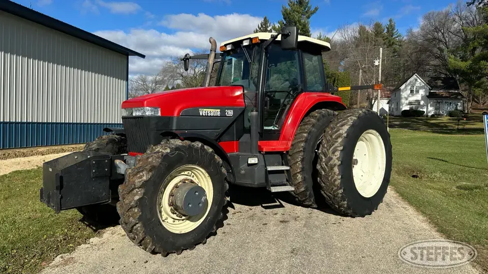 2001 Versatile 2160 MFWD Tractor