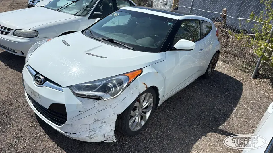 2013 Hyundai Veloster Car