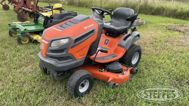 Husqvarna YTA24V48