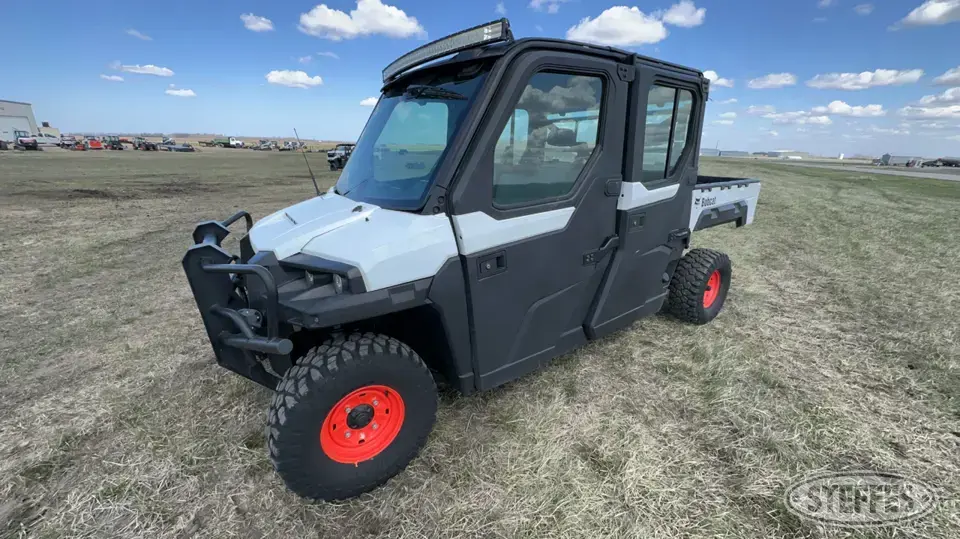 2021 Bobcat UV34XL UTV