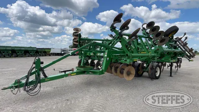 2017 John Deere 2730
