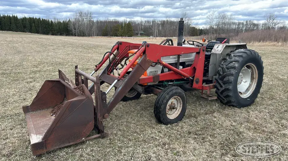 1978 White 2-60 2WD Tractor