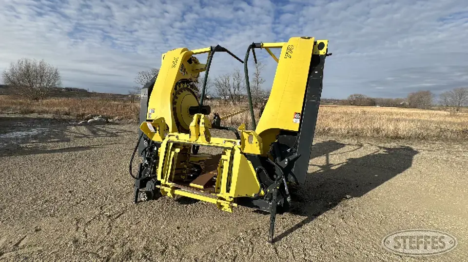 2016 John Deere 770 Forage Harvester Head
