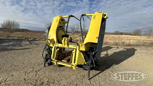 2016 John Deere 770