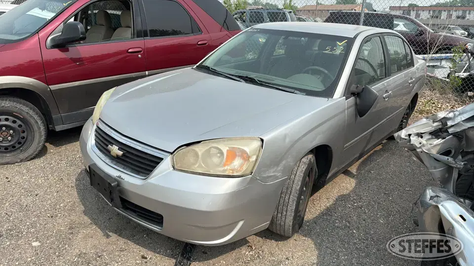 2006 Chevrolet Malibu LS Car