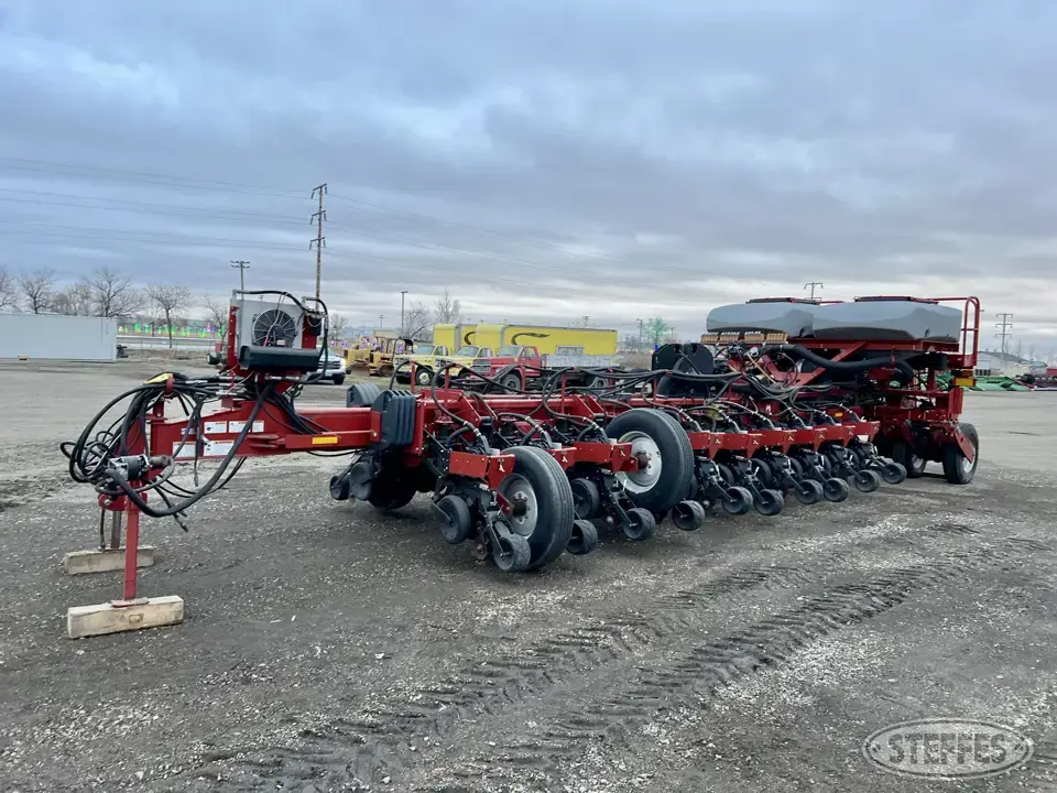 2009 Case IH 1250 12 or More Row Planter
