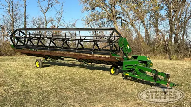 1992 John Deere 590