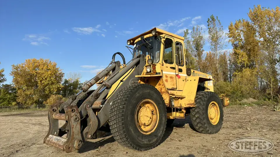 Michigan L70 Wheel Loader