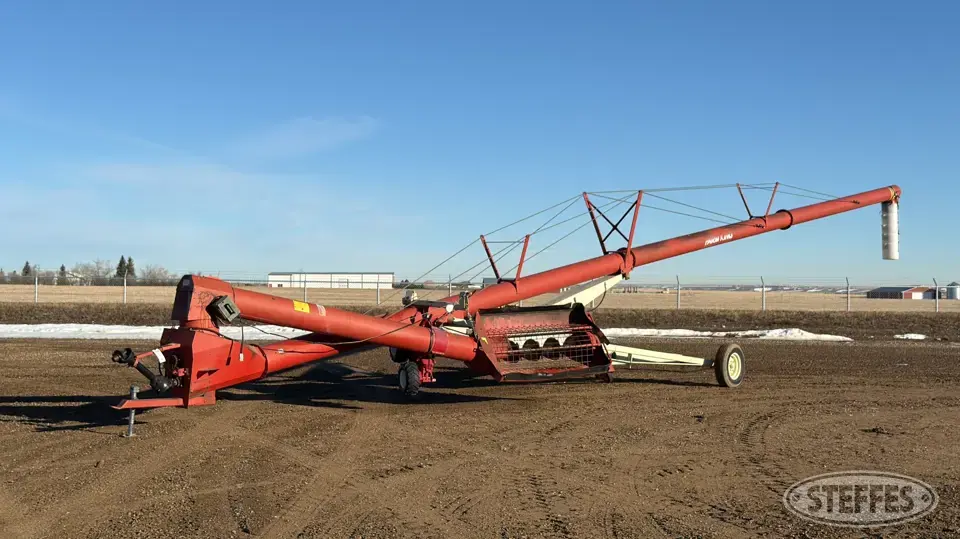 Farm King auger Swing Hopper Auger