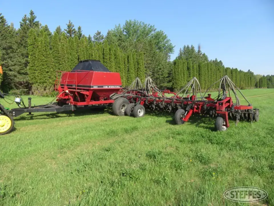 Case IH 8500 Air Drills and Air Seeder