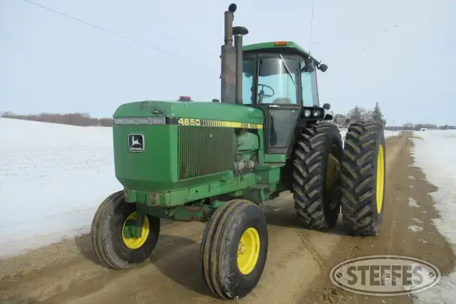 1983 John Deere 4650