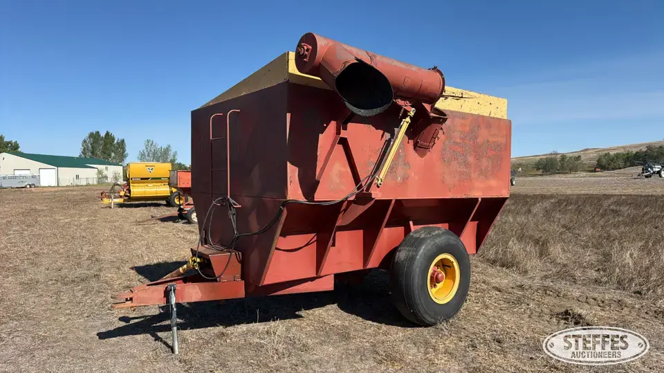 Phares & Wilkins grain cart