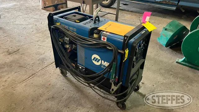 Miller Bobcat 250 NT