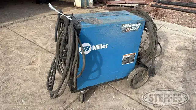 Miller Millermatic 252