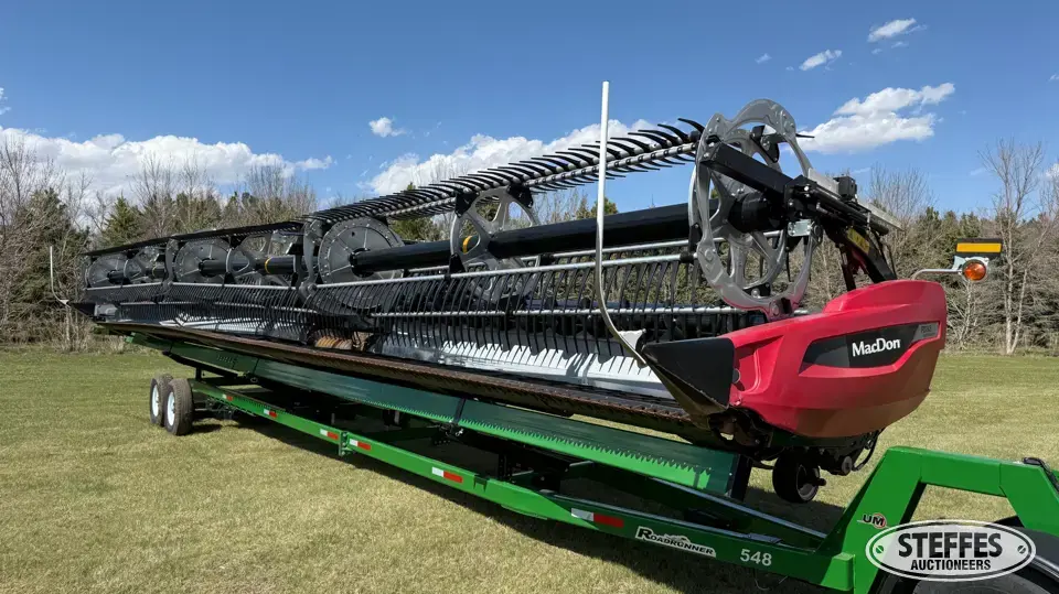 2022 MacDon FD245 Draper Head