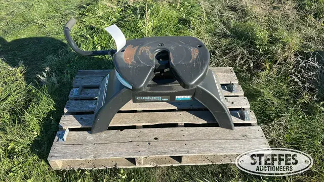Reese 5th wheel hitch