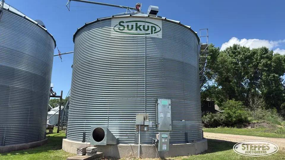 2015 Sukup grain bin