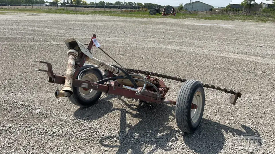 International 1100 Sickle Mower