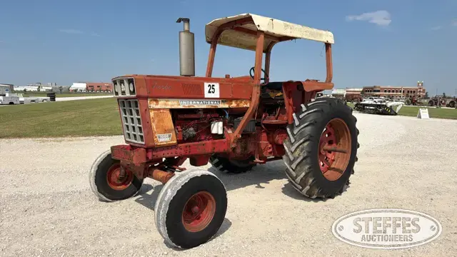1971 International 1066