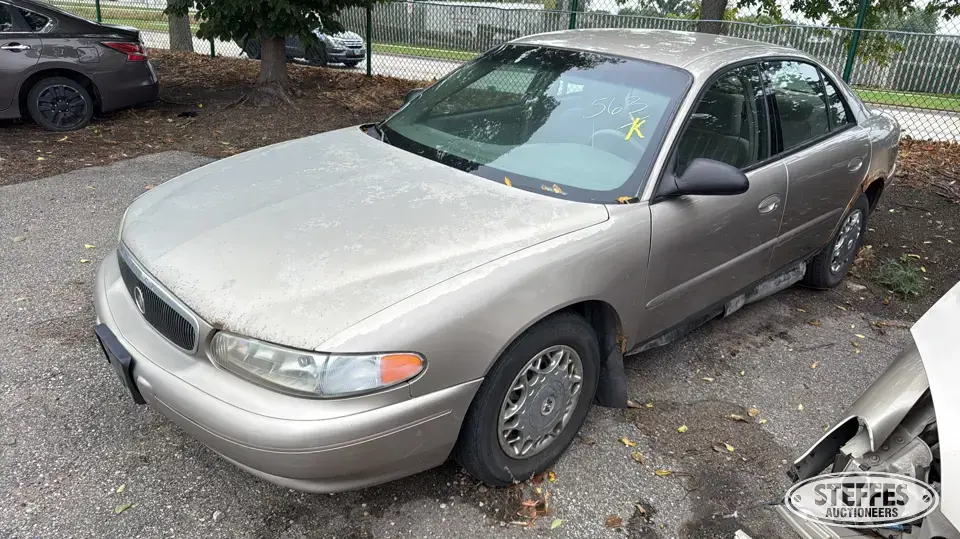 2003 Buick Century Custom Car