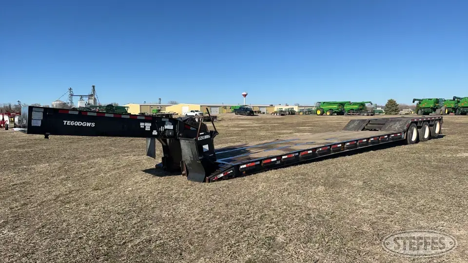 2006 Trail-Eze Dakota Mfg TE60DGW553 Lowboy Trailer