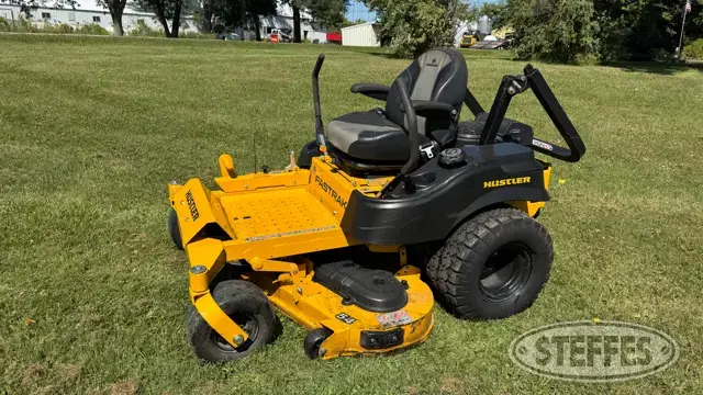 2022 Hustler FasTrak