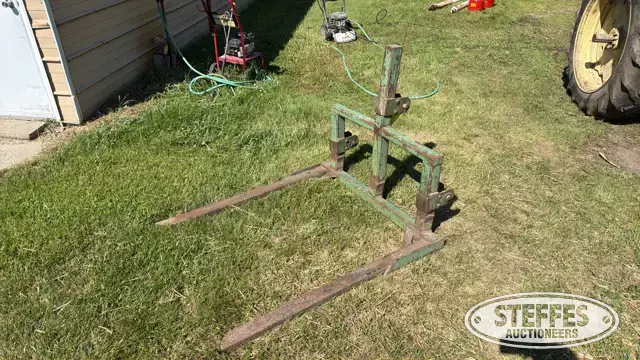 3pt bale mover