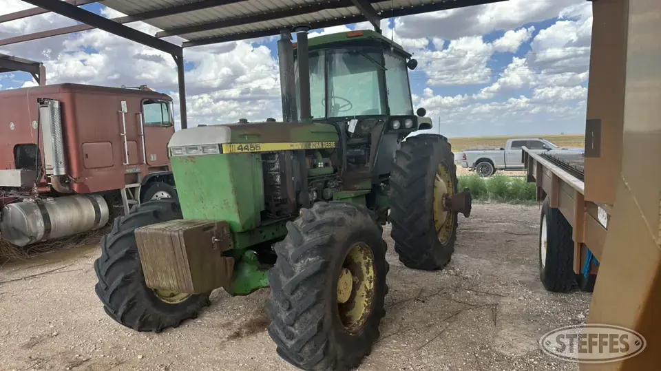 1990 John Deere 4455 MFWD Tractor