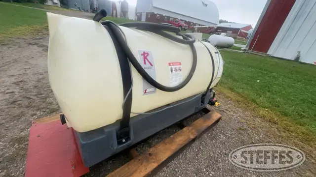 Poly Tank