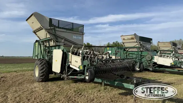 1992 Bob Equipment Bean King Model 666