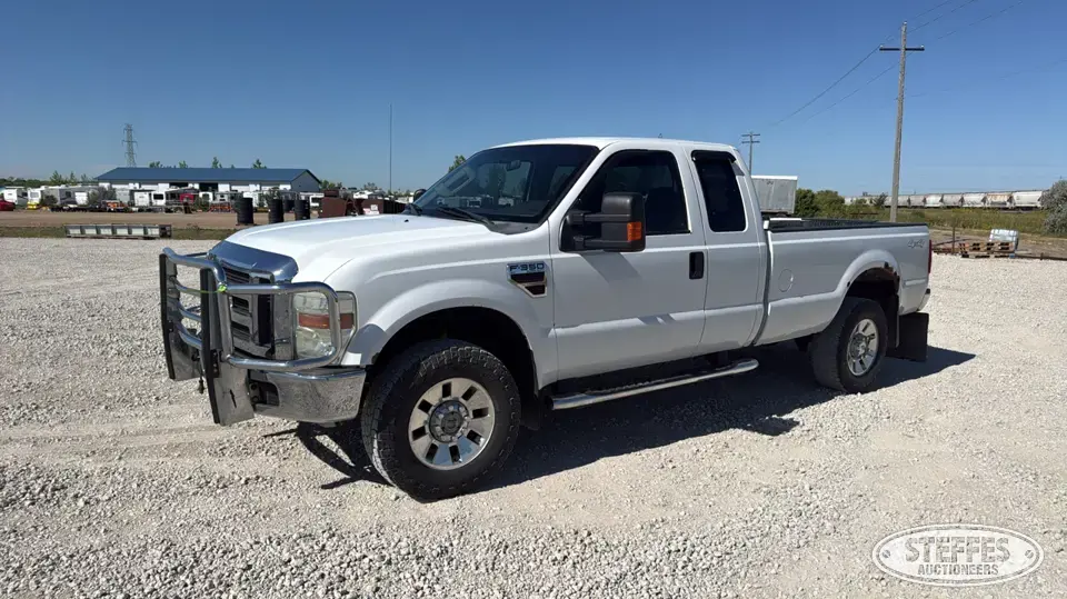 2008 Ford Super Duty F-350 XLT 1 Ton Pickup