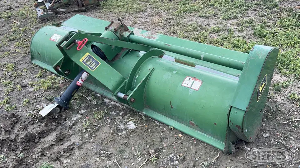 John Deere 390 Flail Mower