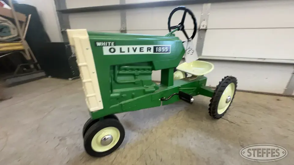 1972 Oliver 1855 Personal Property