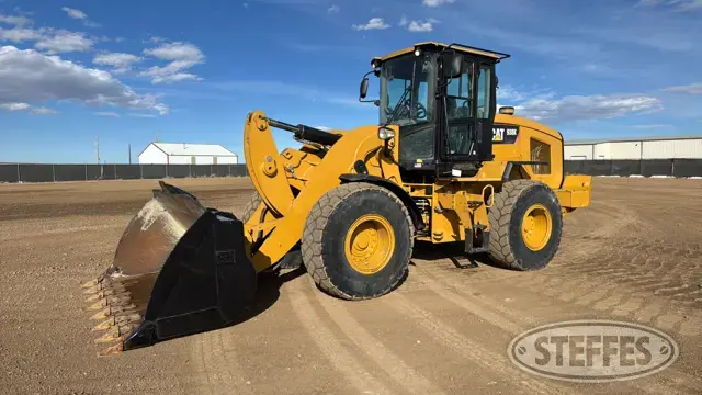 2014 CAT 938K