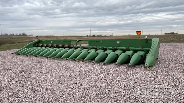 2012 John Deere 618C
