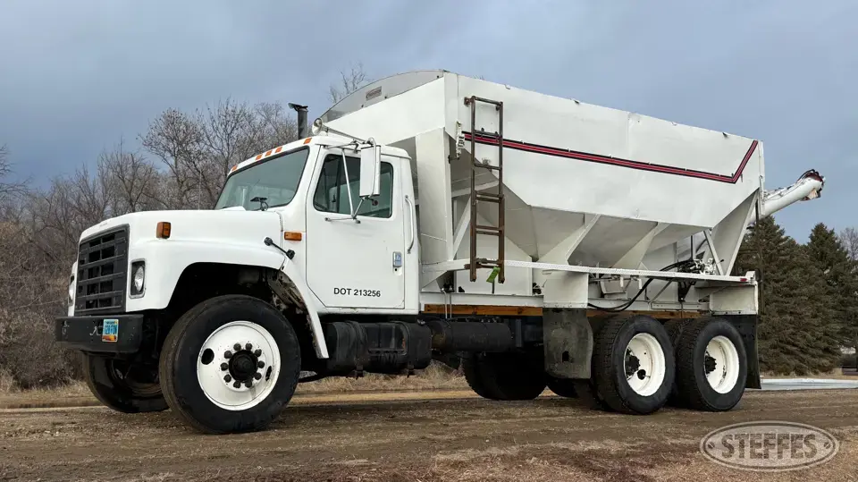 1984 International Tender Truck