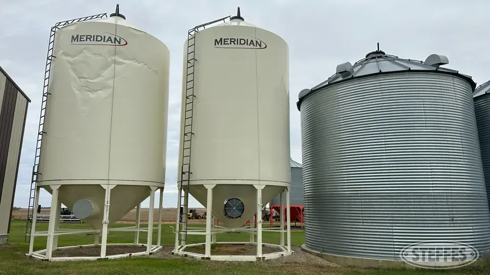 Meridian AirMax M1620 Hopper Bin