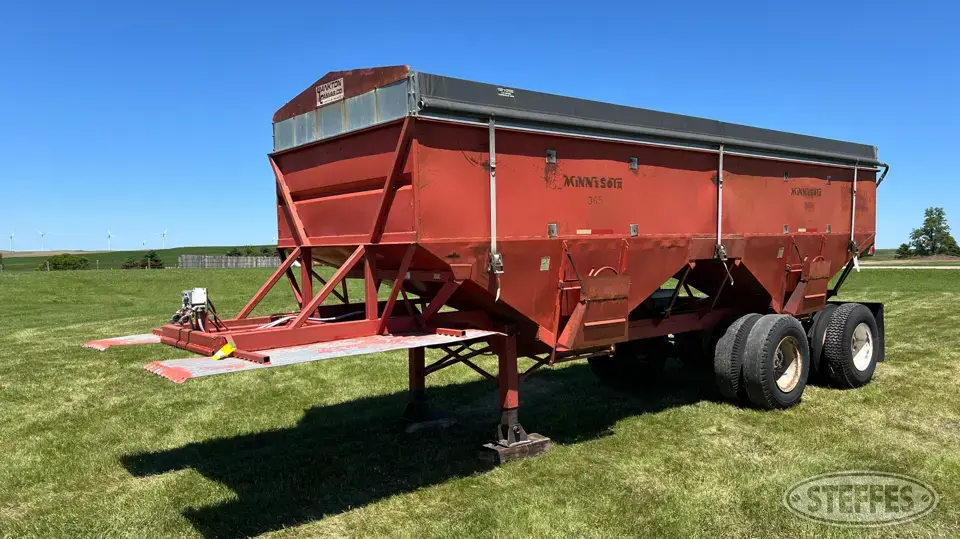 Shop-built tandem axle grain trailer Combination Tender