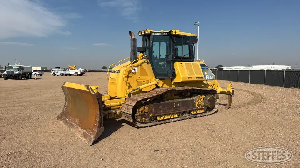 2017 Komatsu D61EX-24 Dozer