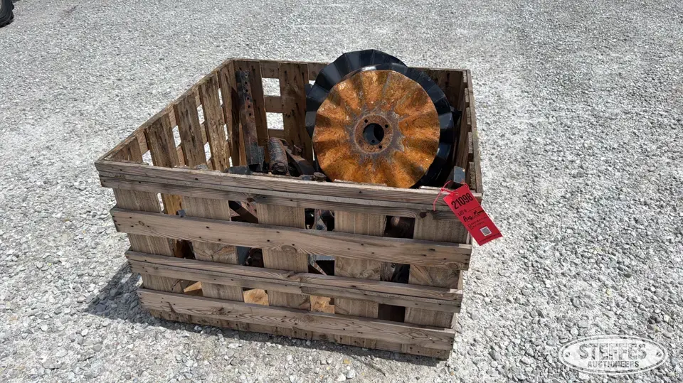 Dietrich no-till coulter units Manure Application Equipment