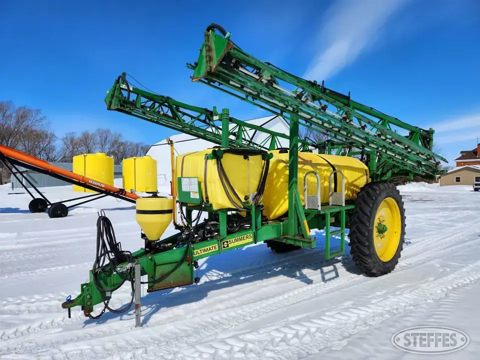 2001 Summers Ultimate Pull-Type Sprayer