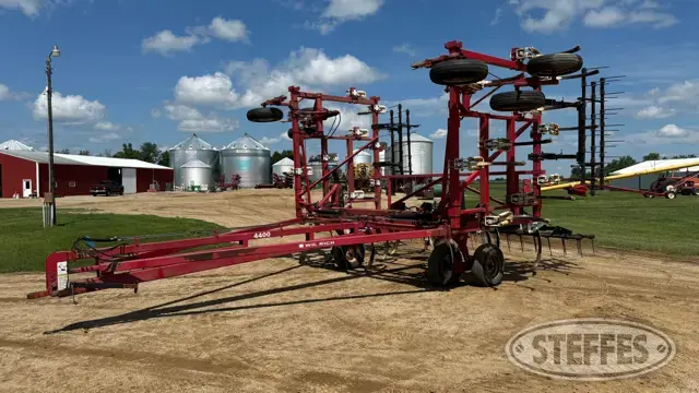 Wil-Rich 4400