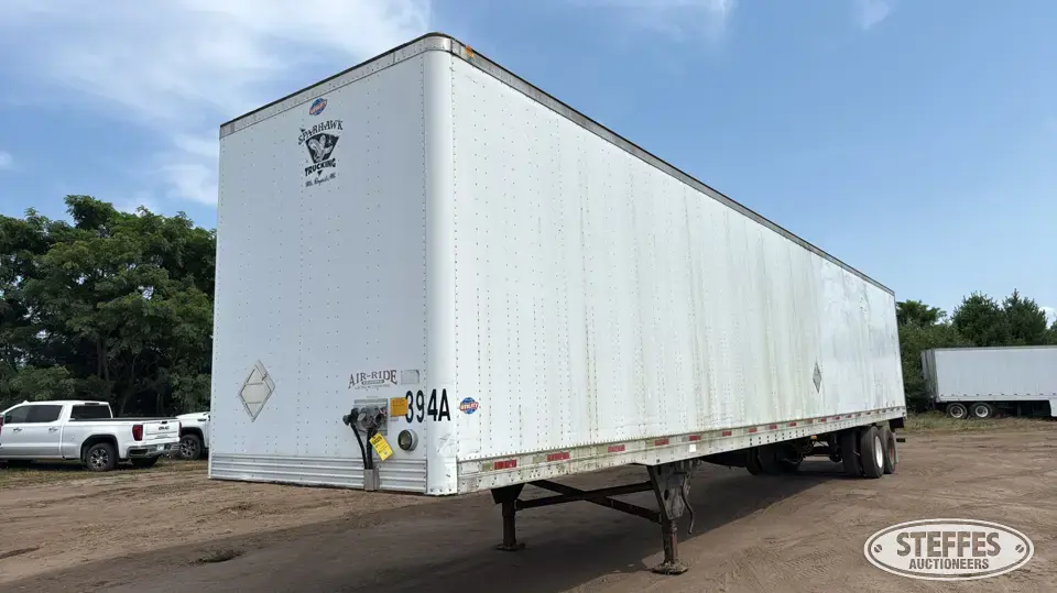 2005 Utility VS2DC Van Trailer