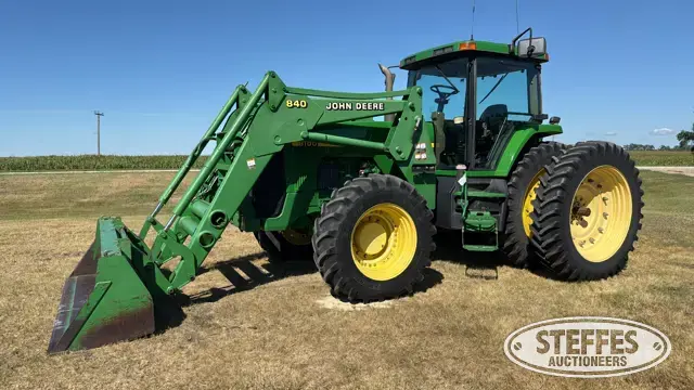 1998 John Deere 8100