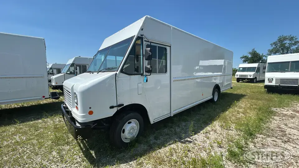 2021 Ford F59 P1200 Utilimaster Van Truck