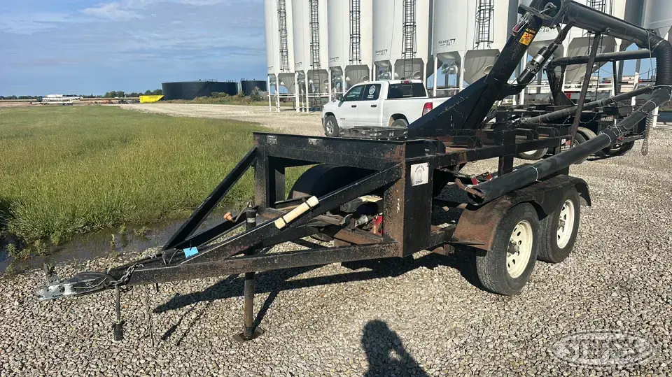 Strobel seed tender Box Seed Tender Trailer