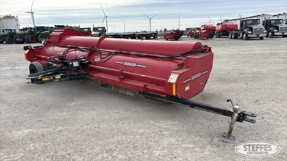 2022 Hiniker 5620 Stalk Chopper