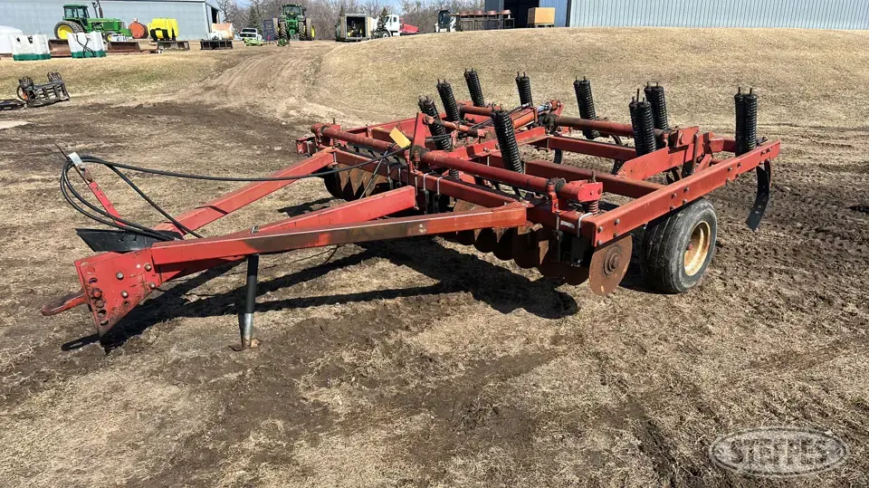 Case 6500 Conser-Till Coulter Chisel