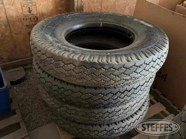 (4) 11-22.5 Tires