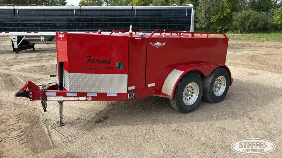 2013 Thunder Creek ADT750-DEF Fuel-Lube Trailer